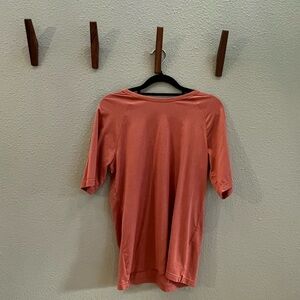Old Navy Coral Short Sleeve Tee